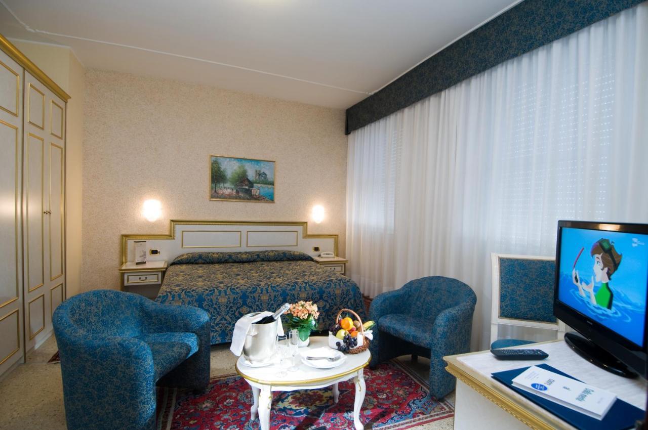 Hotel Internazionale Terme Abano Terme Exterior foto
